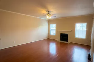 9800 Pagewood Ln, Houston, TX 77042 - Photo 5