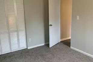 308 Circle Dr, Wharton, TX 77488 - Photo 11