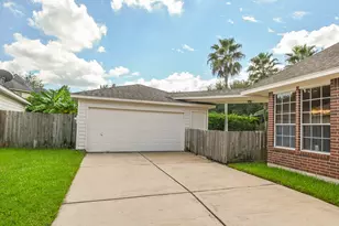 17415 Fountainview Cir, Sugar Land, TX 77479 - Photo 3