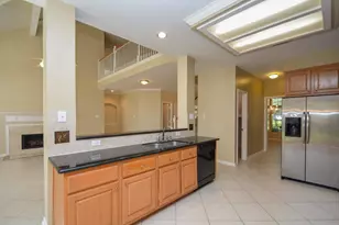 17415 Fountainview Cir, Sugar Land, TX 77479 - Photo 11