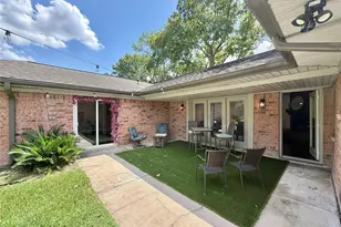 5638 Grape St, Houston, TX 77096 - Photo 31