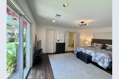 5638 Grape Street, Houston, TX 77096 - Photo 15