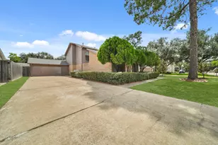 3010 Manila Ln, Houston, TX 77043 - Photo 21