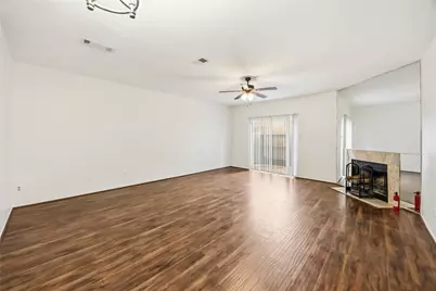 7589 Cambridge Street #B, Houston, TX 77054 - Photo 5