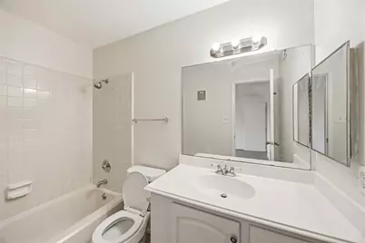 7589 Cambridge Street #B, Houston, TX 77054 - Photo 17