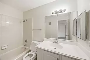 7589 Cambridge St, Houston, TX 77054 - Photo 17