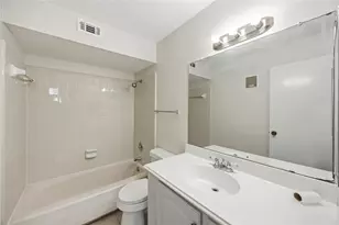 7589 Cambridge St, Houston, TX 77054 - Photo 21
