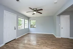 4039 Cornell St, Houston, TX 77022 - Photo 25