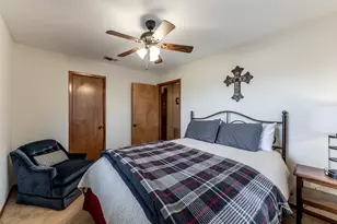 310 Marla Cir, Huntsville, TX 77320 - Photo 41