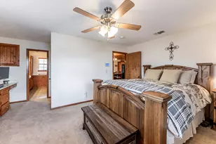 310 Marla Cir, Huntsville, TX 77320 - Photo 43