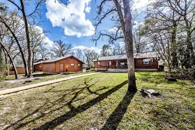 310 Marla Circle, Huntsville, TX 77320 - Photo 15