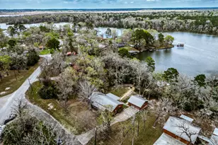 310 Marla Cir, Huntsville, TX 77320 - Photo 5