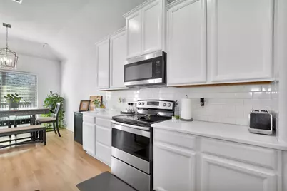 1908 Meridian Court, Bryan, TX 77807 - Photo 17