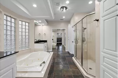 3601 Kingston Drive, Friendswood, TX 77546 - Photo 27