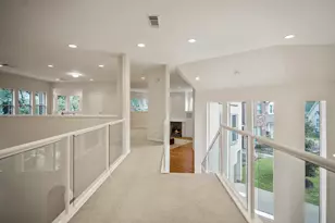 863 Plainwood Dr, Houston, TX 77079 - Photo 39
