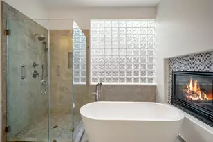 863 Plainwood Dr, Houston, TX 77079 - Photo 21