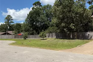 29122 Hidden Lake Ct, Magnolia, TX 77354 - Photo 3