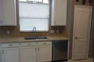 29122 Hidden Lake Ct, Magnolia, TX 77354 - Photo 11