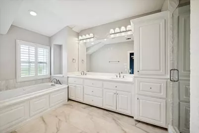 222 Breezy Way, The Woodlands, TX 77380 - Photo 23