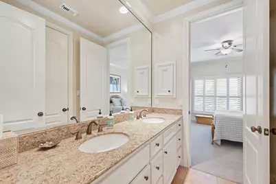 9249 Buffalo Speedway, Houston, TX 77025 - Photo 29