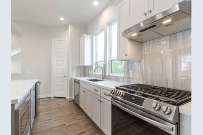 2806 Grand Fountains Drive #I, Houston, TX 77054 - Photo 1