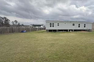 421 Bower Ln, Conroe, TX 77303 - Photo 11