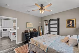 639 29th St, San Leon, TX 77539 - Photo 21