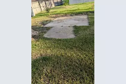 3895 Bristol Drive, Beaumont, TX 77707 - Photo 15