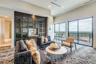 9787 Katy Fwy, Houston, TX 77024 - Photo 21