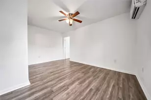 1710 Shelby St, Houston, TX 77009 - Photo 13