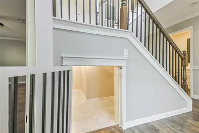 5115 Green Springs Drive, Houston, TX 77066 - Photo 7