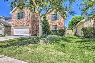 7910 Pelican Ln, Baytown, TX 77523 - Photo 1