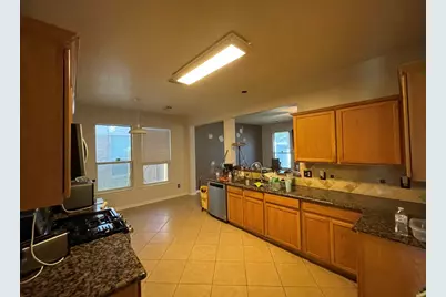 7910 Pelican Lane, Baytown, TX 77523 - Photo 5