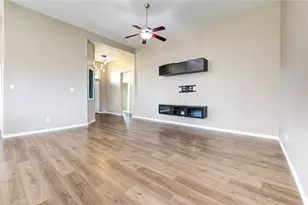 5263 Lilac Hollow Ln, Katy, TX 77449 - Photo 11