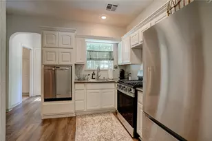 8792 Sunset Heights Ln, Conroe, TX 77302 - Photo 43