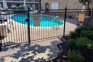 2201 Fountain View Dr, Houston, TX 77057 - Photo 5