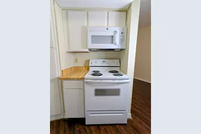 2011 Spenwick Drive #412, Houston, TX 77055 - Photo 7