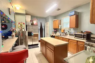 10538 Huntington View Dr, Houston, TX 77099 - Photo 9