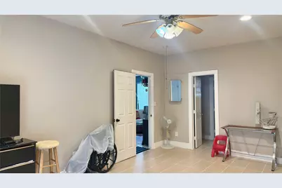 10538 Huntington View Drive, Houston, TX 77099 - Photo 11