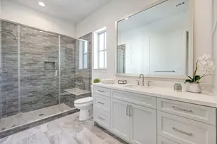 111 Wellington Row Rd, Houston, TX 77024 - Photo 11