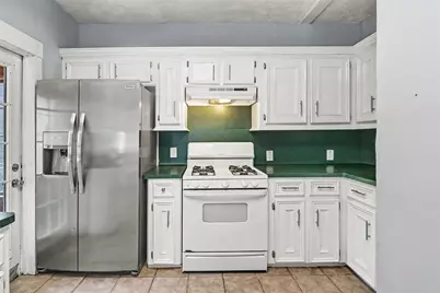 5121 Polk Street #1, Houston, TX 77023 - Photo 9
