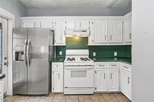 5121 Polk St, Houston, TX 77023 - Photo 9