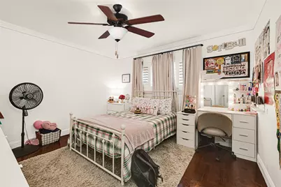 10309 Ivyridge Road, Houston, TX 77043 - Photo 13