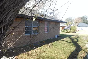 2711 SW Knotty Oaks Trl Key, South Houston, TX 77045 - Photo 1