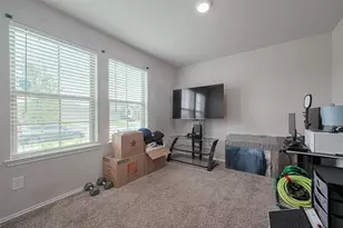 3923 Hawaiian Ct, Baytown, TX 77521 - Photo 19