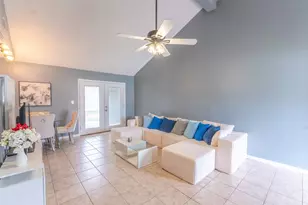 23 Townhouse Ln, Trinity, TX 75862 - Photo 9