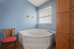 290 County Rd 2286, Cleveland, TX 77327 - Photo 15