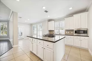 1611 Hill Spring Dr, Sugar Land, TX 77479 - Photo 11