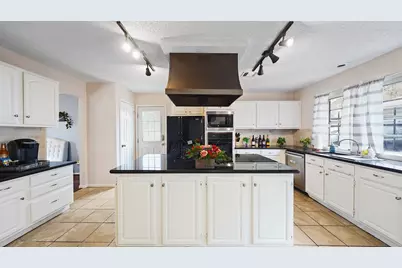 7518 Honey Creek Lane, Houston, TX 77095 - Photo 13