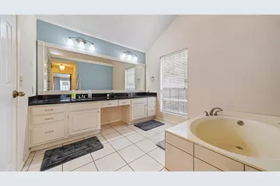7518 Honey Creek Lane, Houston, TX 77095 - Photo 25